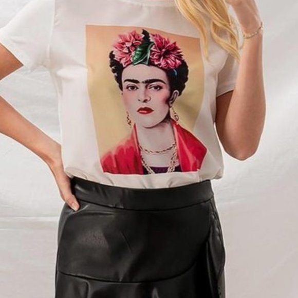 Sale Sale Sale Floral Frida Top - Picture 3 of 3